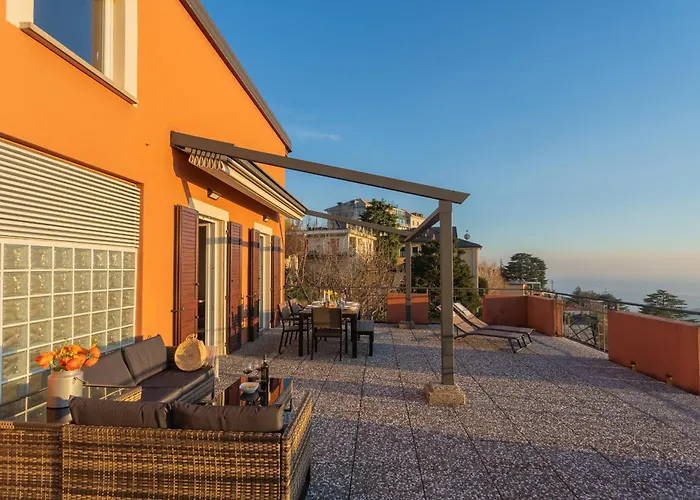 Lejlighed Sunset Terrace Loft - View On By Rent