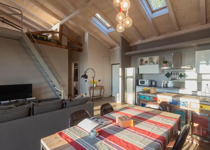 Lejlighed Sunset Terrace Loft - View On By Rent